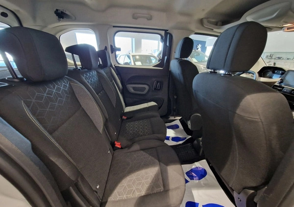 Peugeot Rifter cena 71900 przebieg: 103628, rok produkcji 2019 z Koluszki małe 154